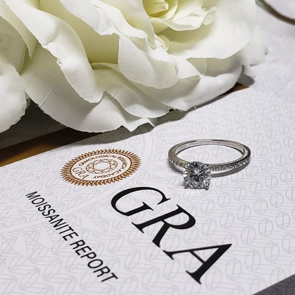 1 Carat Moissanite Solitaire Ring with 925 Sterling Silver Band - Picture 2 of 4